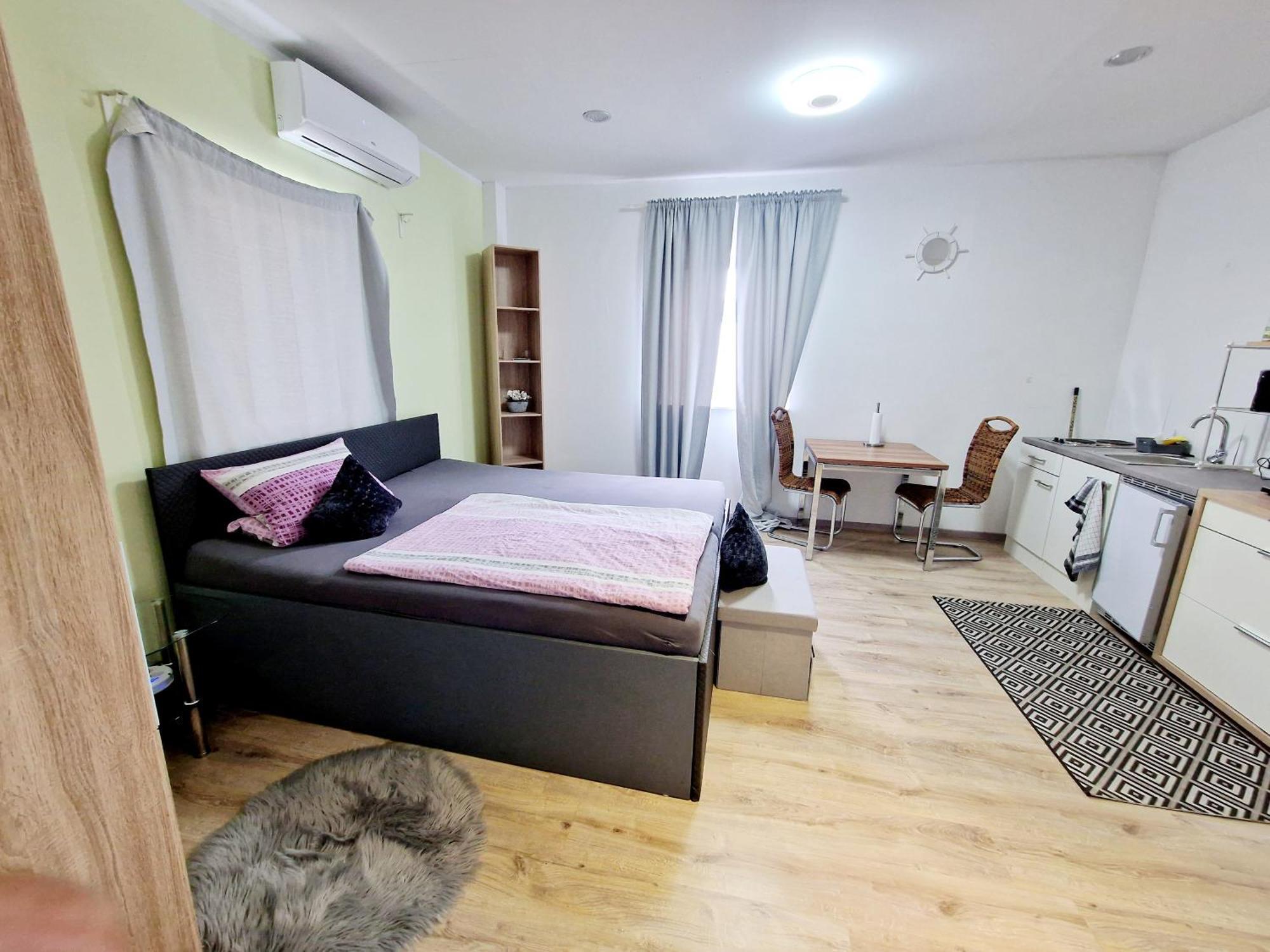 Ibo-Apart 1 Zimmer Apartment In Herzogenaurach Extérieur photo